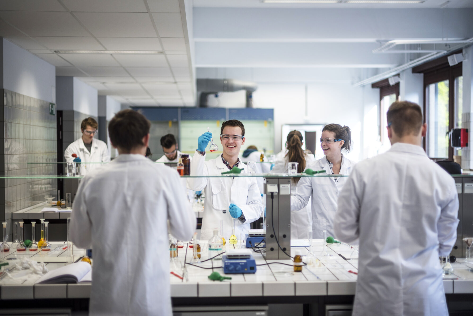 Practicum - Chemie in het dagelijks leven 2016 (4).jpg
