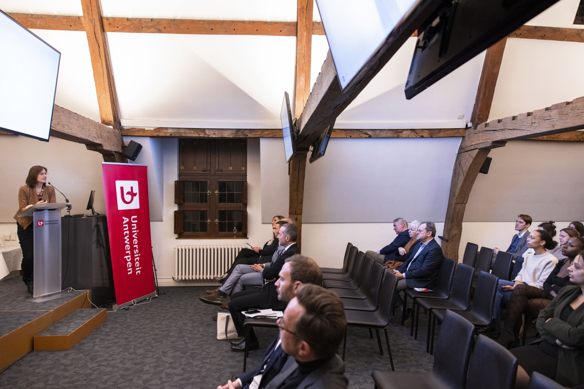 4553_Antwerp Law Net Alumni Event_1415.jpg