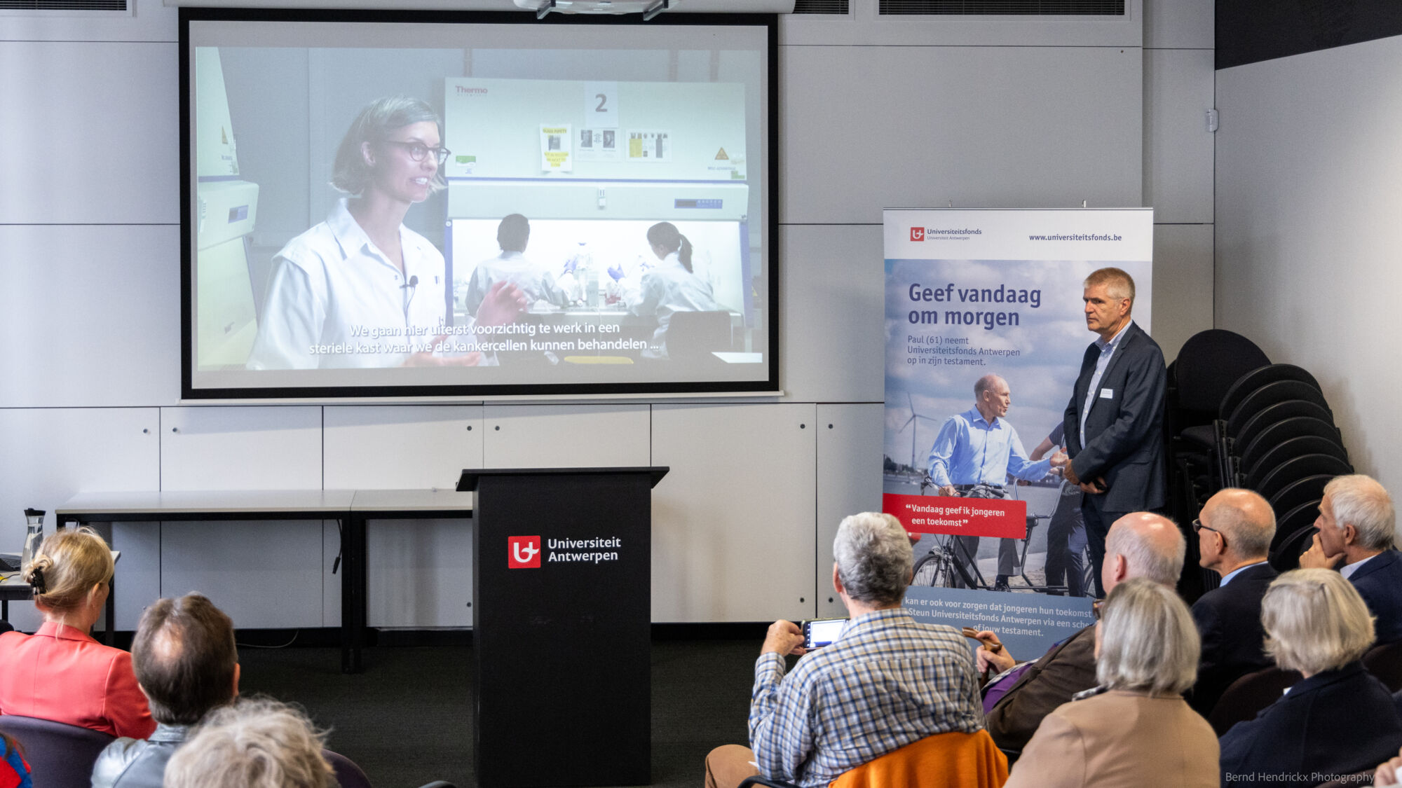 Info- en netwerkreceptie schenken en legateren aan UAntwerpen