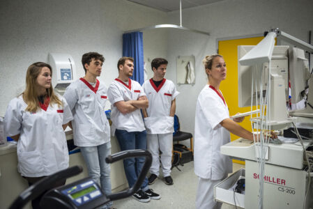 Revalidatiewetenschappen en kinesitherapie UZA (015).jpg