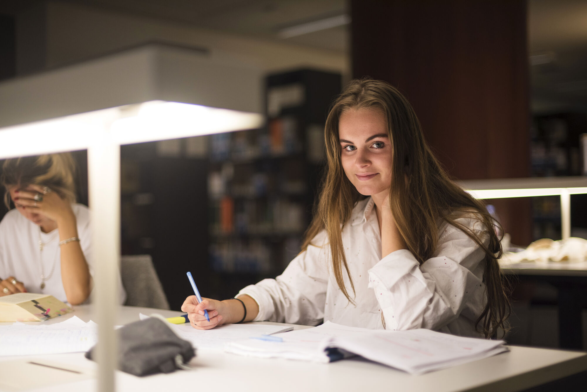 Studeren in de bibliotheek (16).jpg