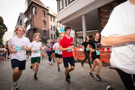 Antwerp 10 Miles & Marathon 2021 (40).jpg