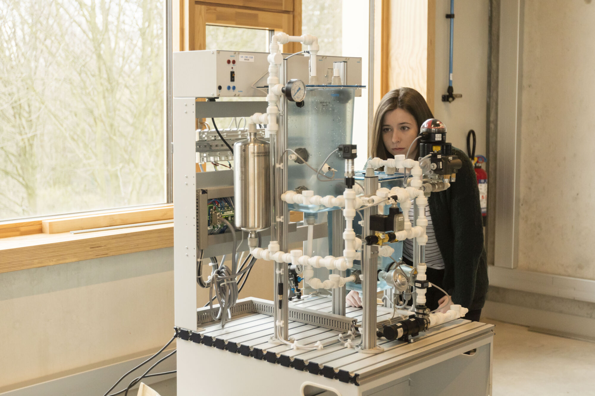 Elektromechanica laboratorium (42).jpg