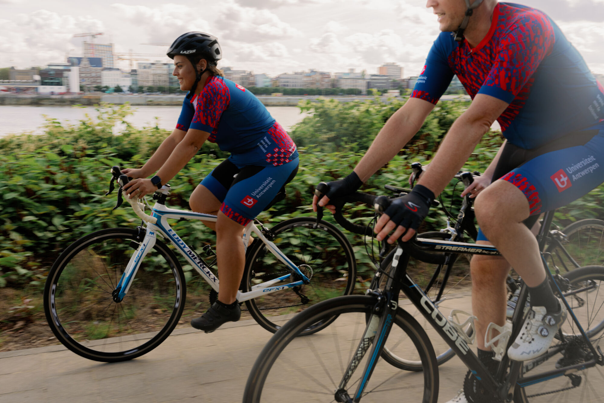 Fietsoutfit UAntwerpen 2023