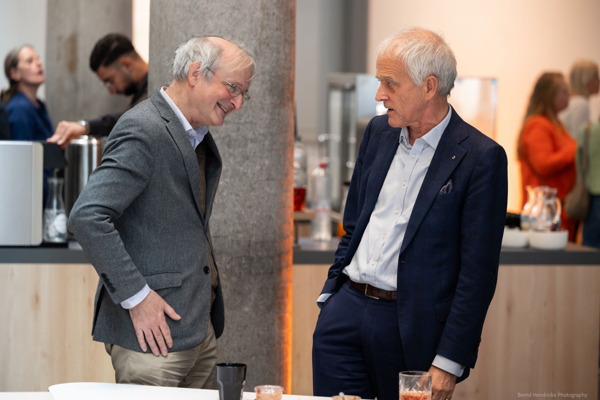 Info- en netwerkreceptie schenken en legateren aan UAntwerpen