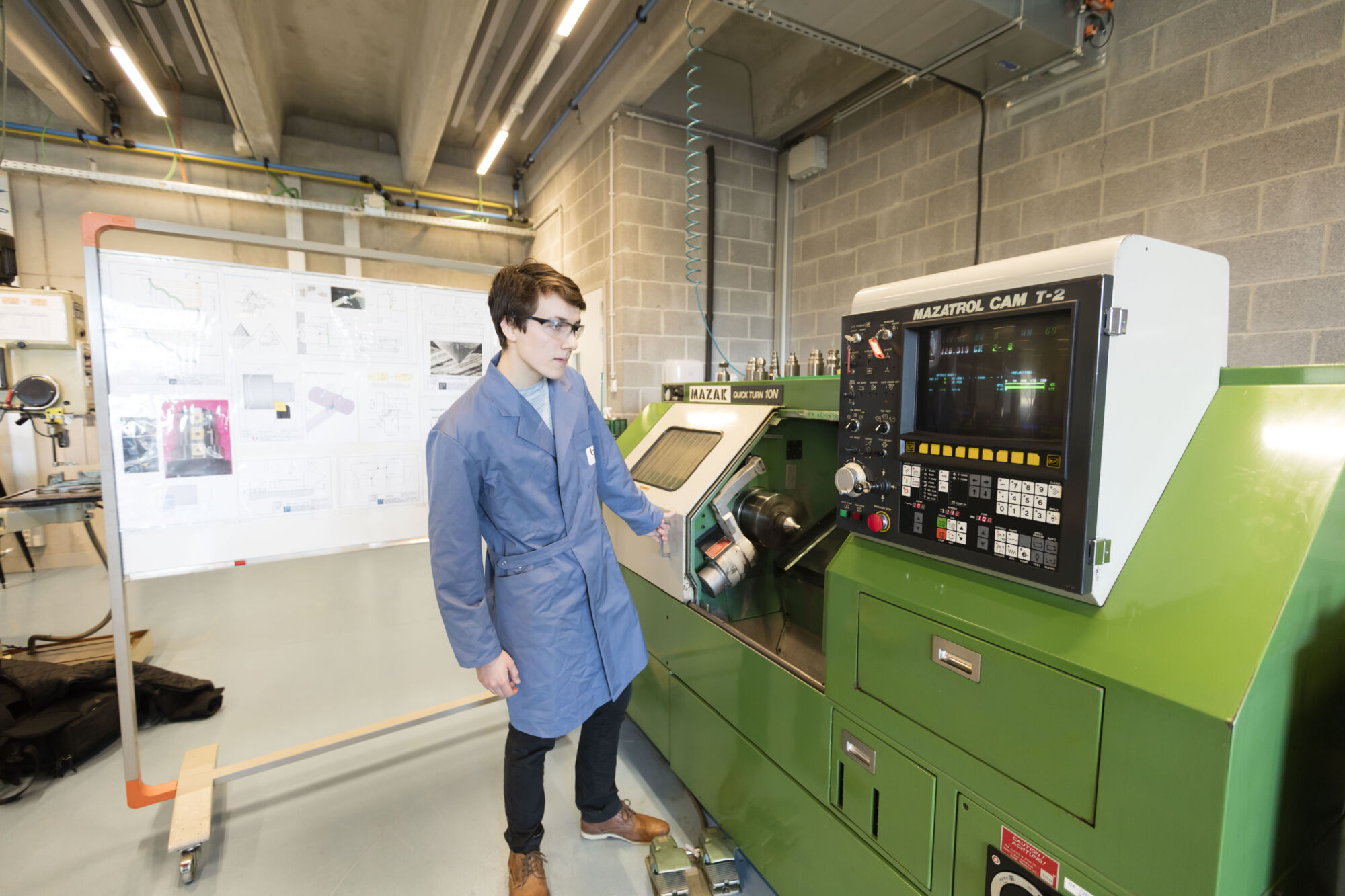 Elektromechanica laboratorium (71).jpg