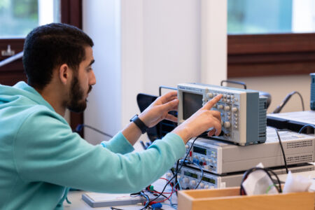 lessen IW: elektronica-ICT