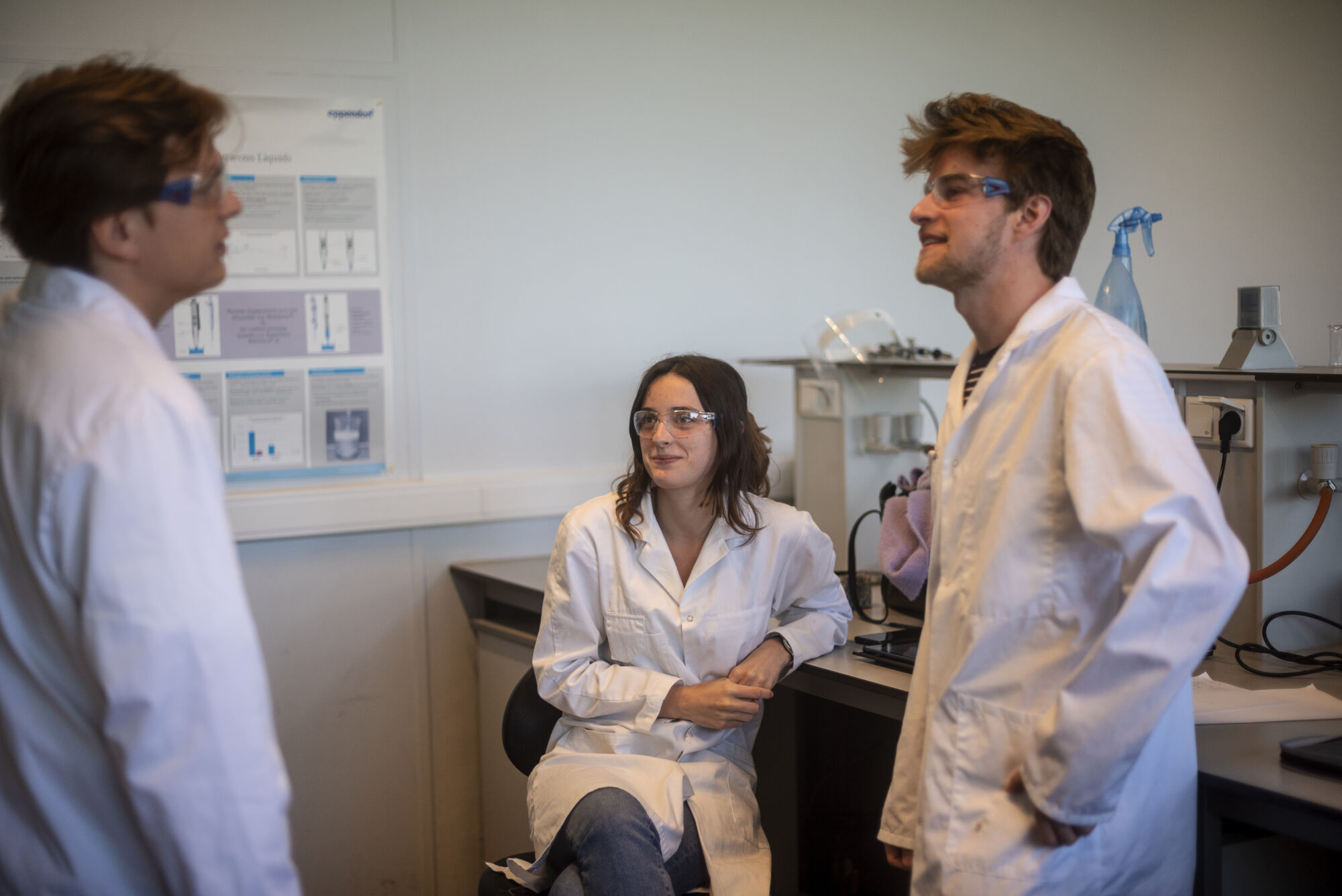 Wetenschappelijk project IW-chemie (1).jpg