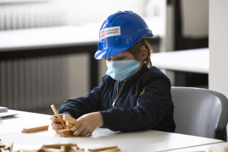 Kinderuniversiteit 2021 - Kracht in bruggen en kathedralen (67)