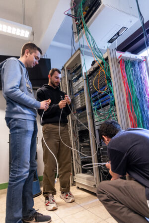 lessen IW: elektronica-ICT