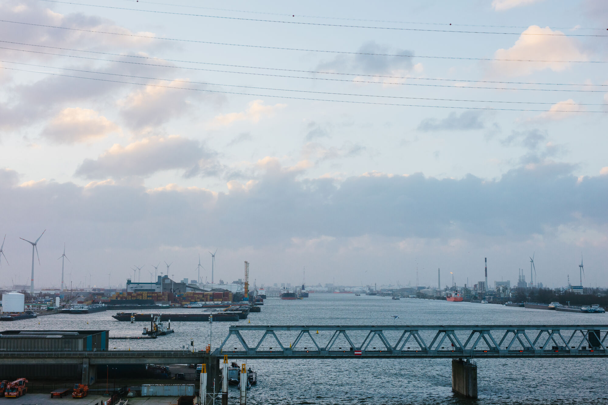 Openingsbeeld Port of the Future (1).jpg