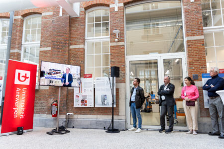 Opening site Paardenmarkt
