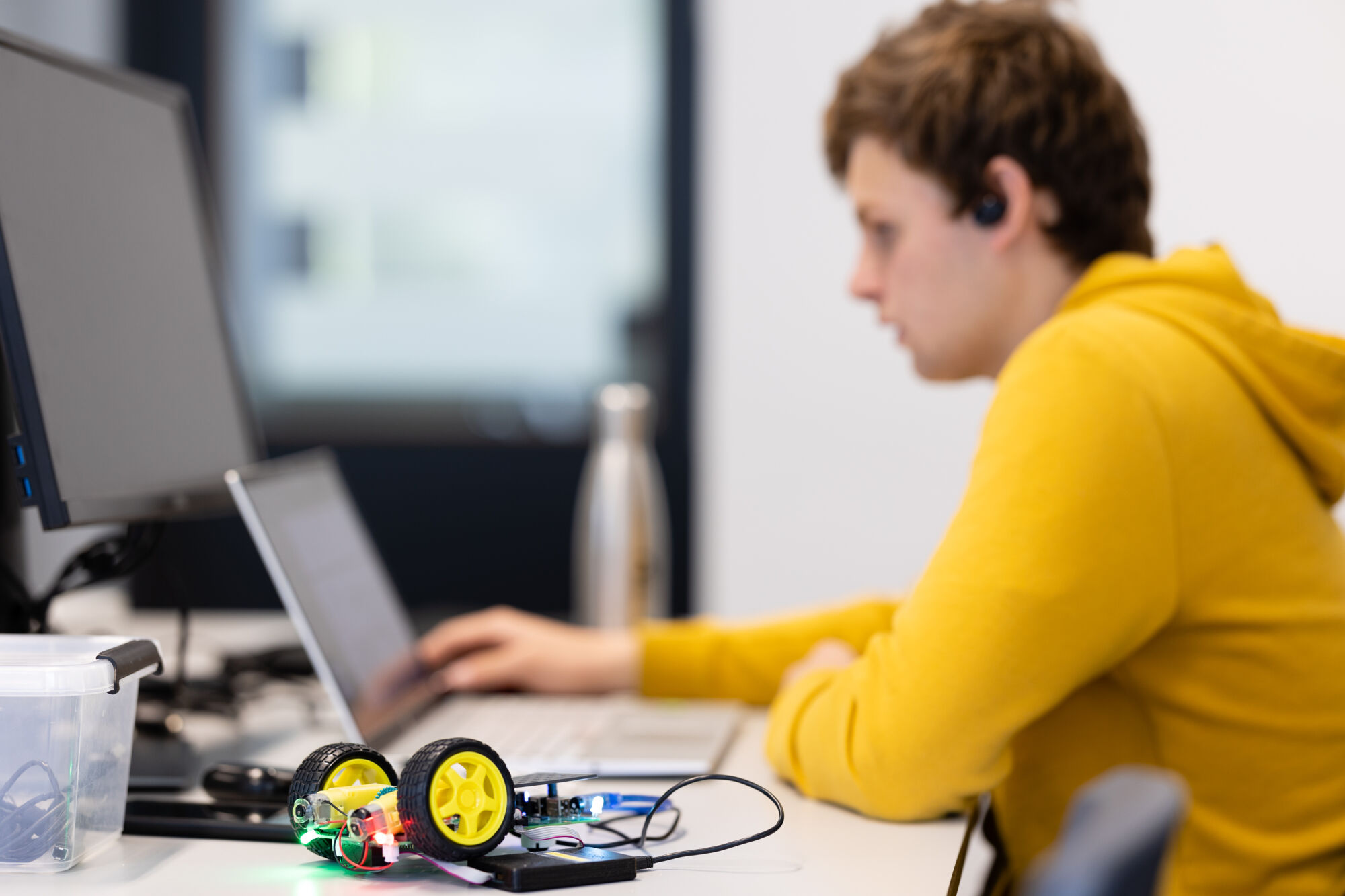 lessen IW: elektronica-ICT