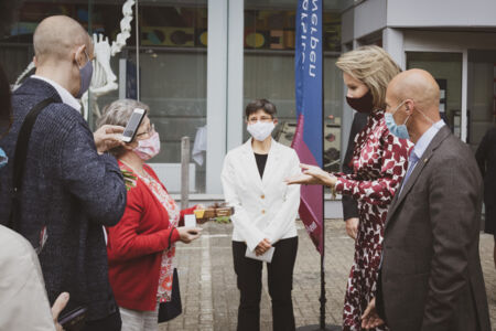 Koningin Mathilde bezoekt Centrum voor de Evaluatie van Vaccinaties (63).JPG