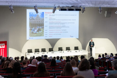 049_symposium_UMCA_4507.jpg