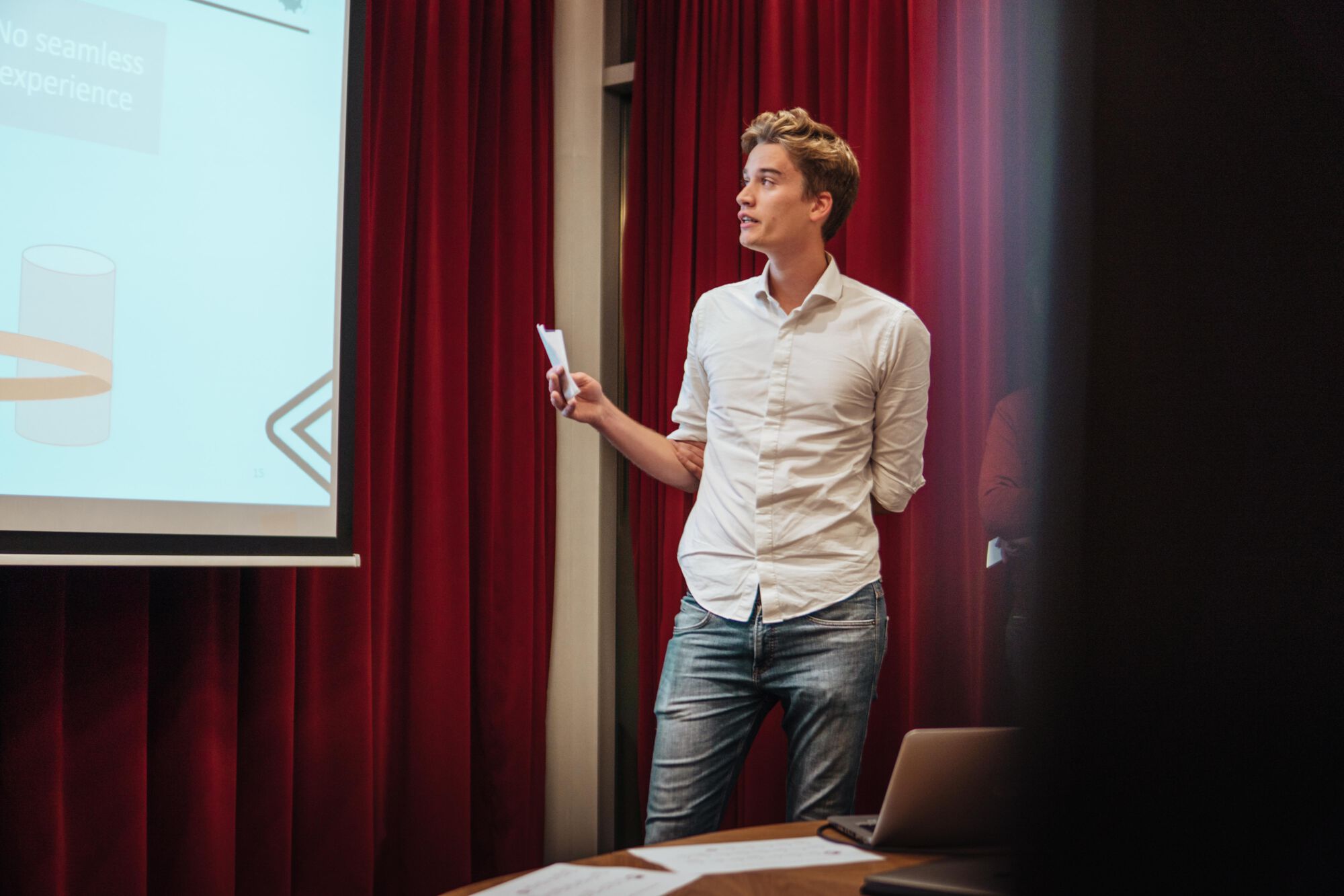 ExCom integratieproject HIB @ conference room Accenture (13).jpg