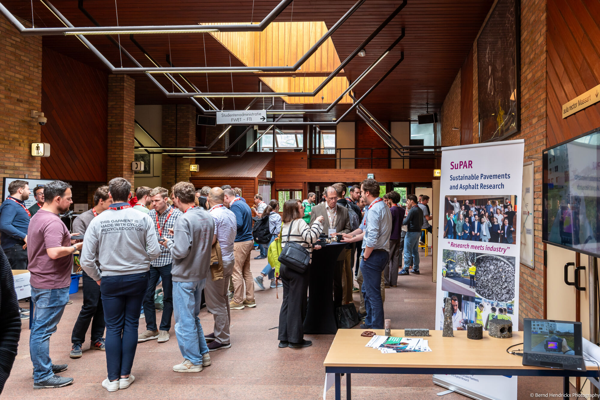 Faculteit Toegepaste Ingenieurswetenschappen Onderzoeksdag – Research in Action (22 mei 2025) - 2.jpg