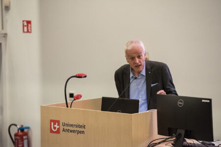 LEERSTOEL_ZORGBEROEPEN_045.jpg
