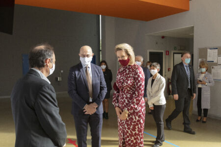 Koningin Mathilde bezoekt Centrum voor de Evaluatie van Vaccinaties (51).JPG