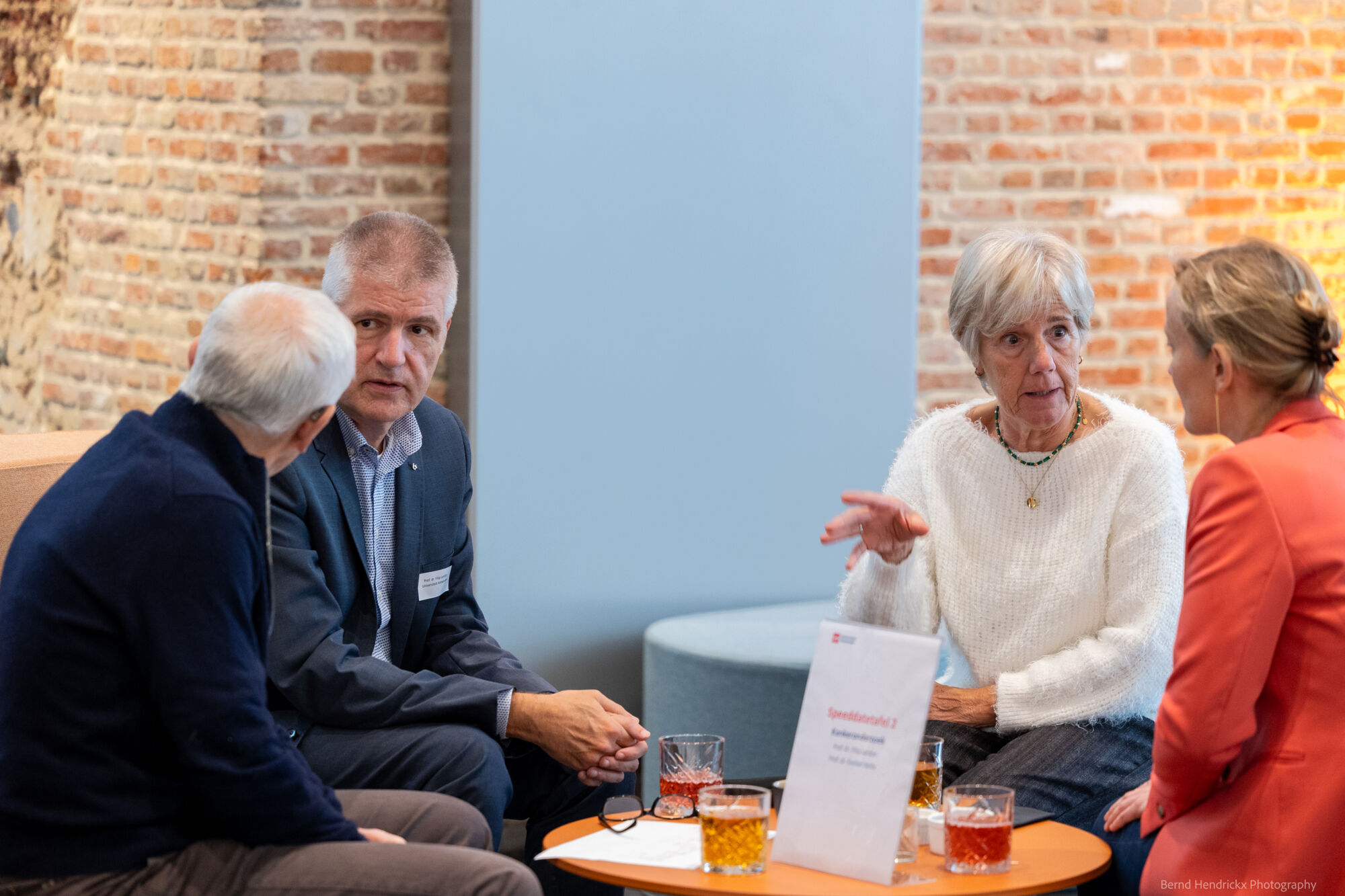 Info- en netwerkreceptie schenken en legateren aan UAntwerpen