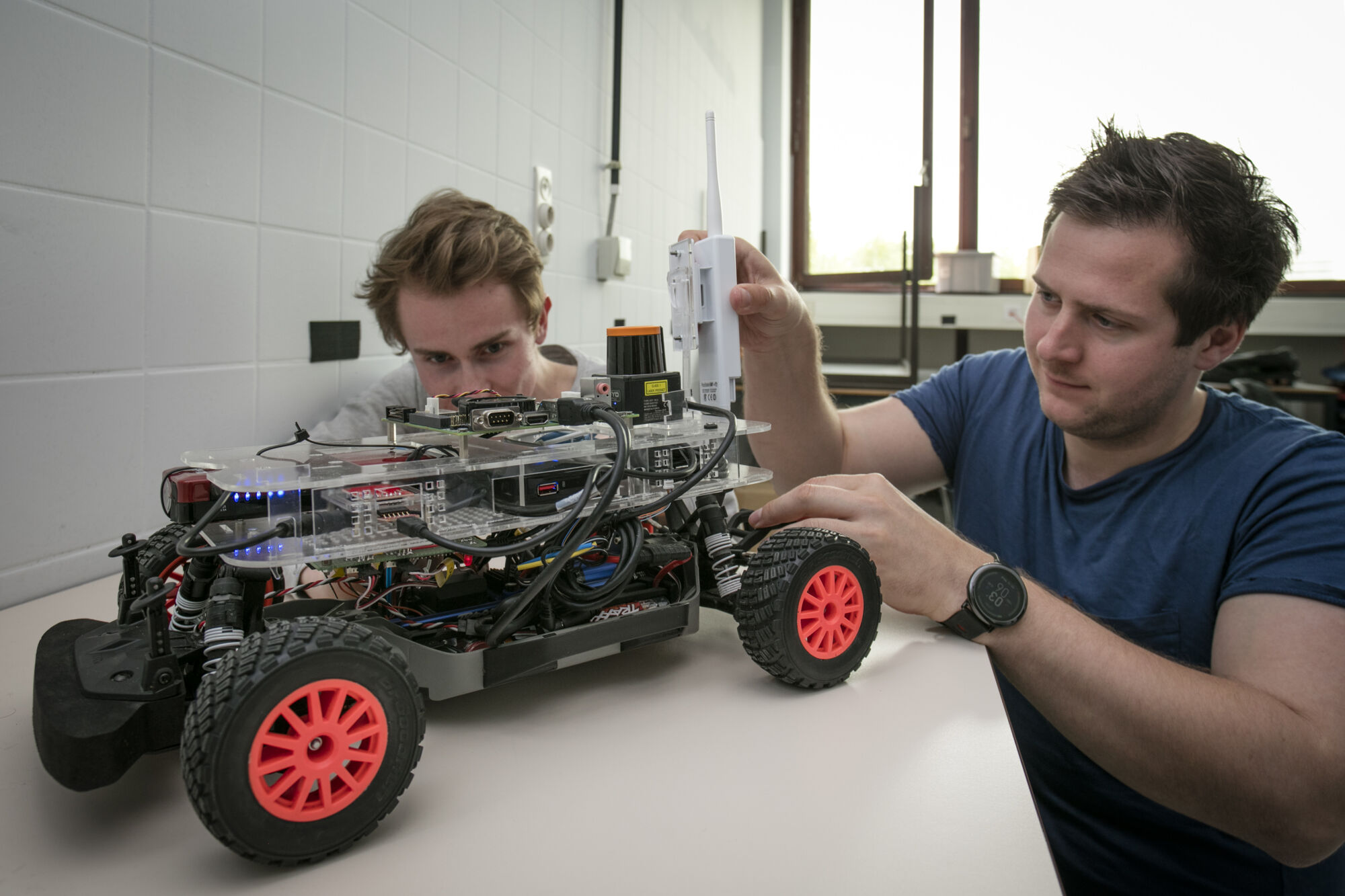 Industriële wetenschappen: elektronica-ICT (27)