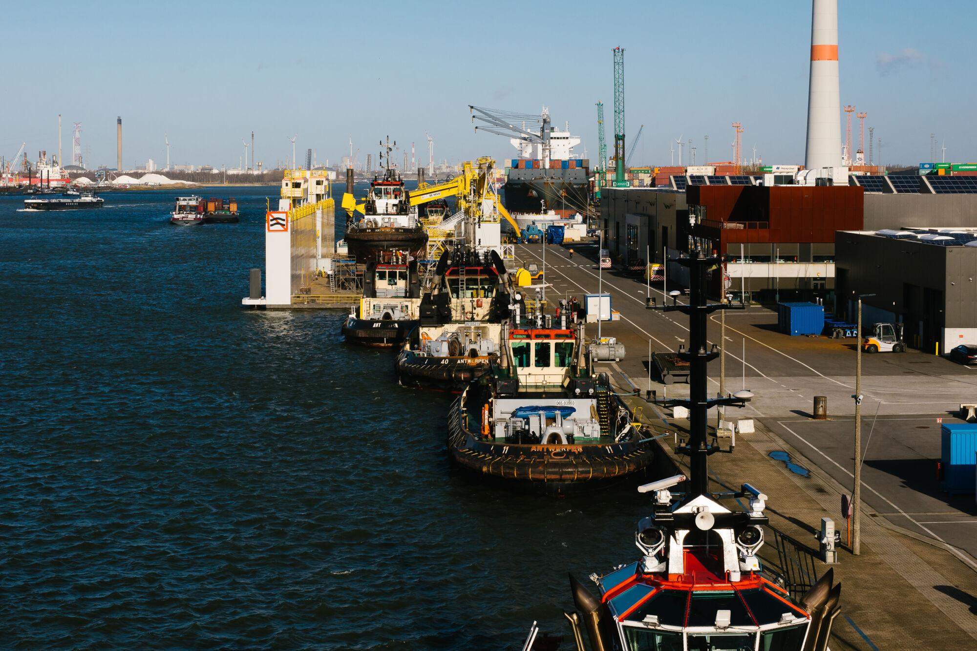 Openingsbeeld Port of the Future (5).jpg