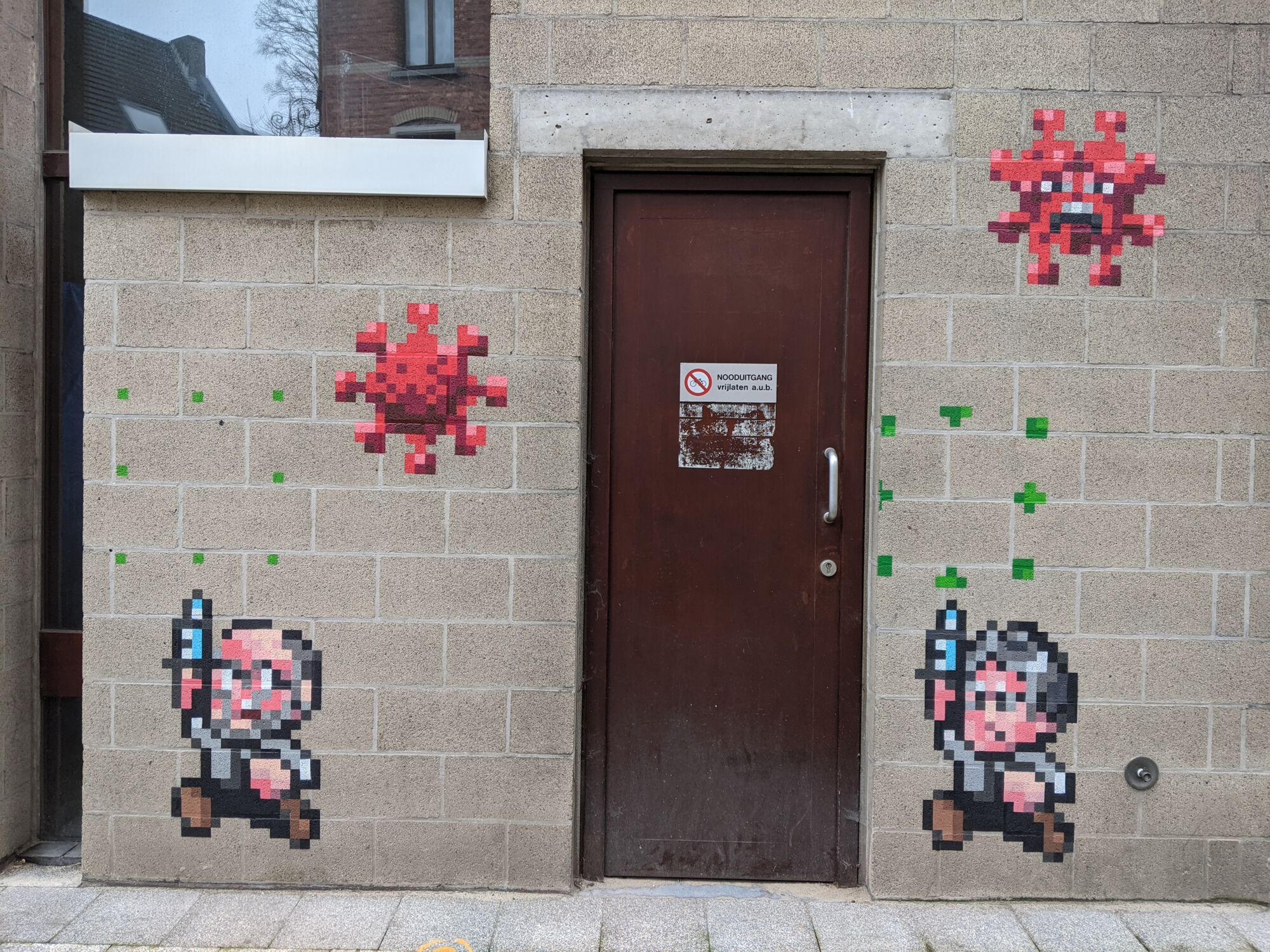Corona Combat graffiti