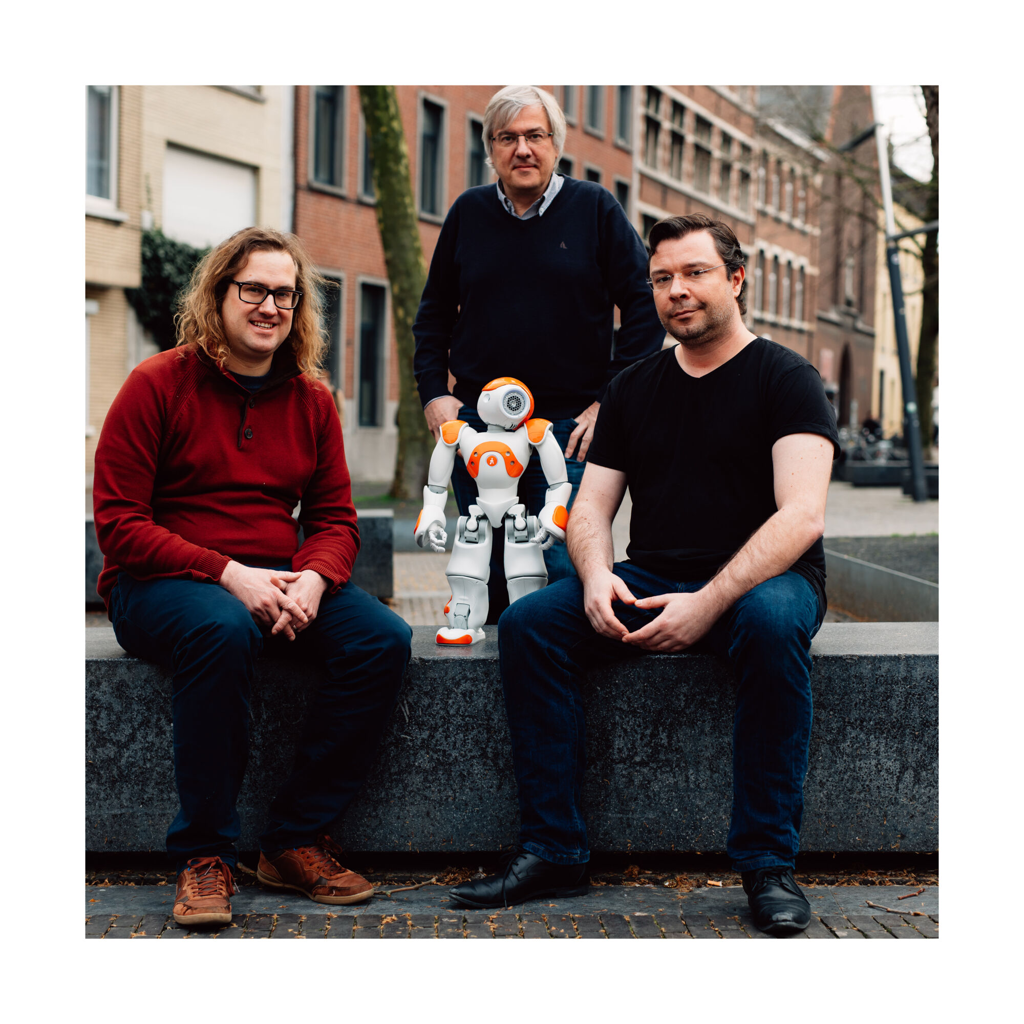 Daelemans, De Pauw, Kestemont (2).jpg