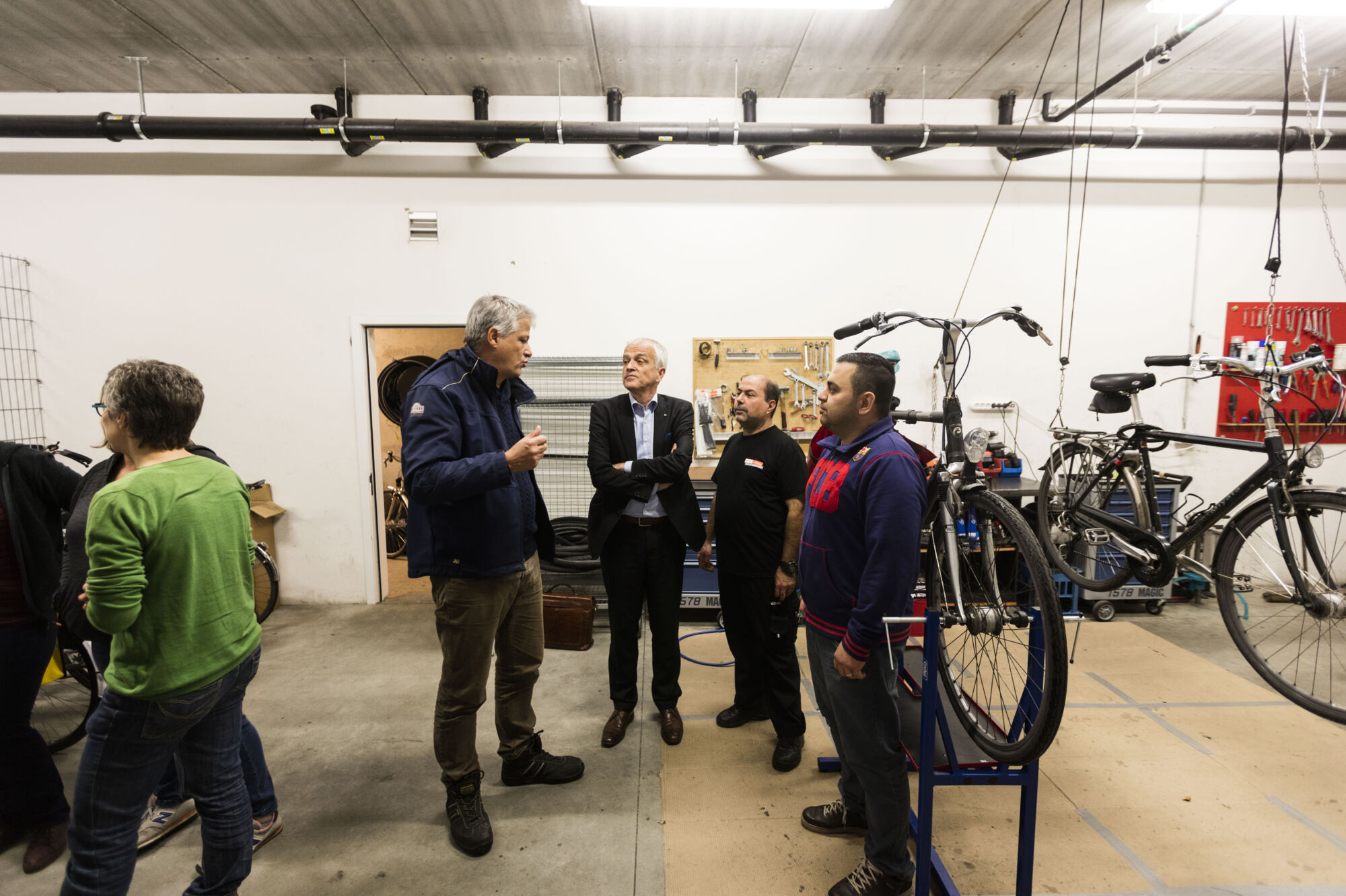 Opening fietsherstelwerkplaats Stadscampus (6).jpg