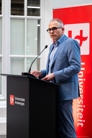 Opening site Paardenmarkt