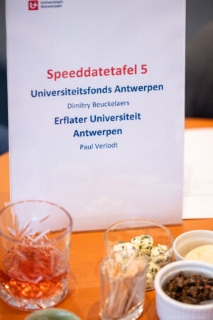 Info- en netwerkreceptie schenken en legateren aan UAntwerpen