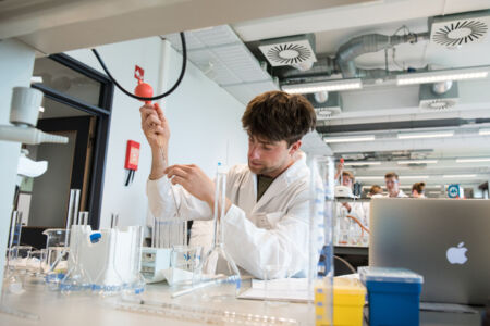 Geïntegreerd practicum bio-ingenieurswetenschappen (18).jpg