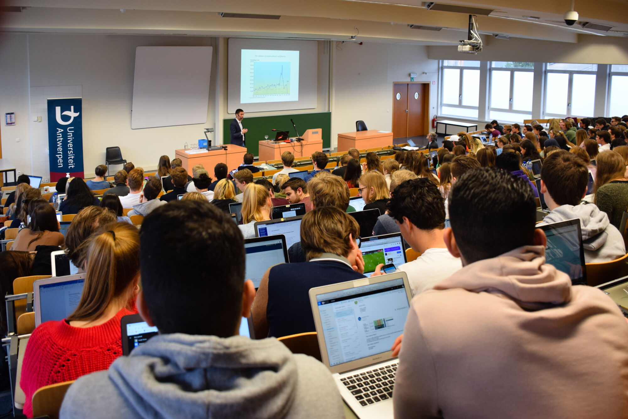 iWeek - Faculteit Bedrijfswetenschappen en Economie (01)