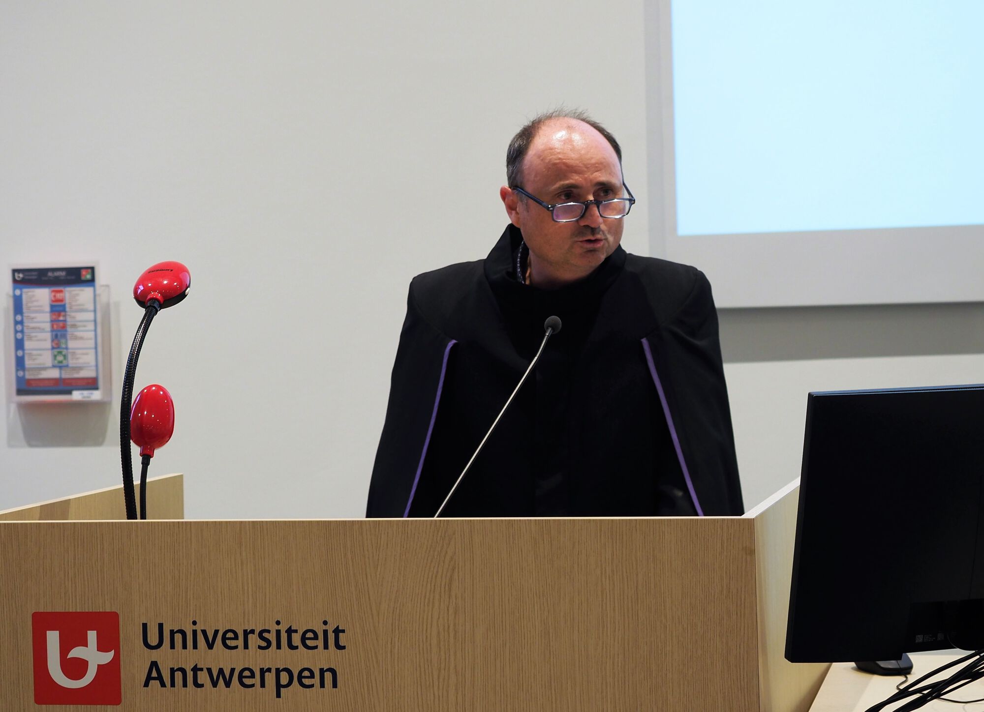 International Collen-Francqui Professor: Philippe De Wals