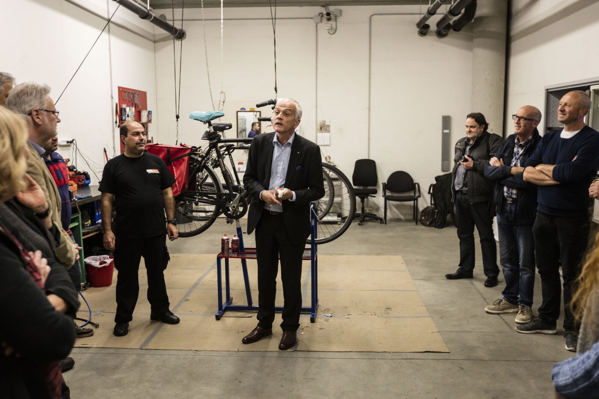 Opening fietsherstelwerkplaats Stadscampus (10).jpg