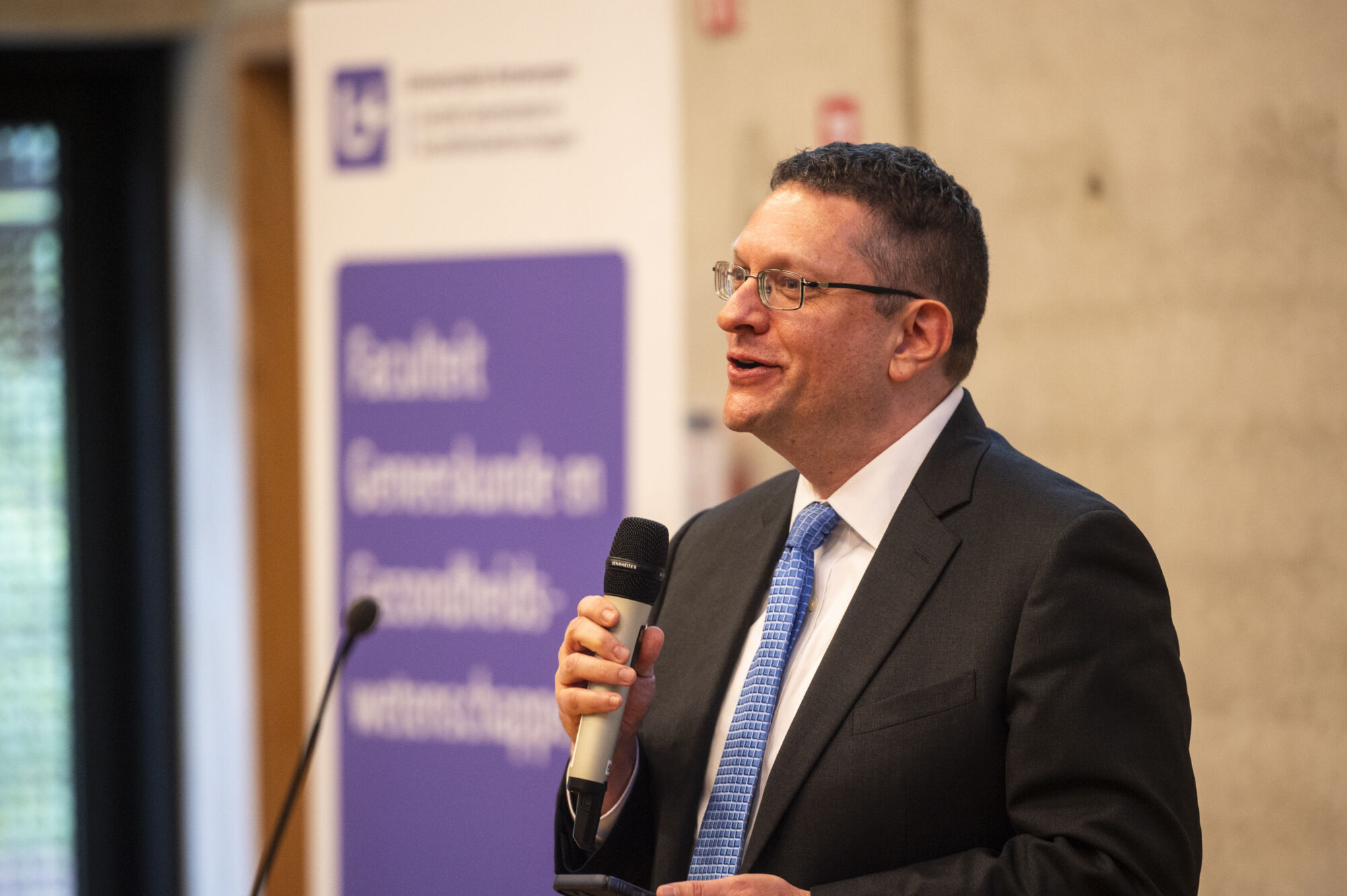 Emeritaat Peter Van Bogaert
