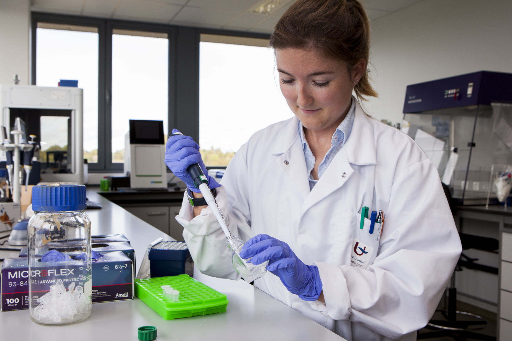 Laboratory of Medical Microbiology (50).jpg