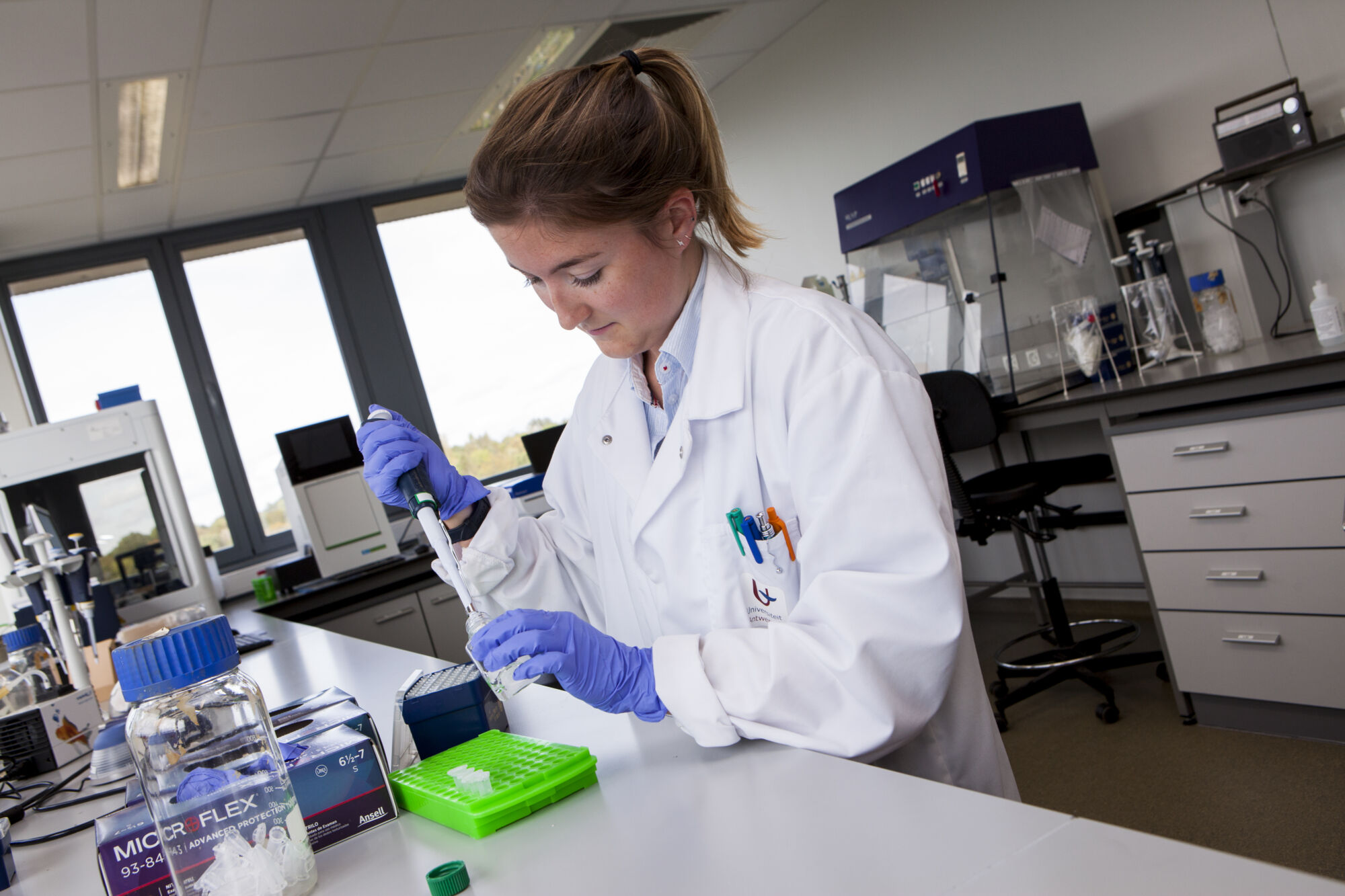 Laboratory of Medical Microbiology (49).jpg