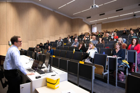 Studienamiddag jeugdliteratuur 'Echte Helden'