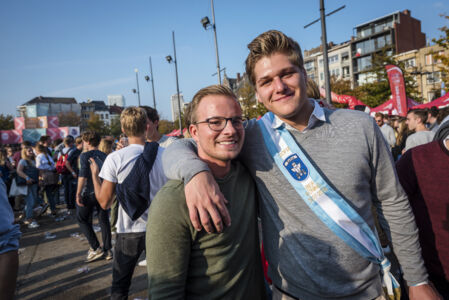 Students on Stage - Sint-Jansplein (40).jpg