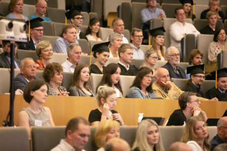 Proclamatie Faculteit Letteren en Wijsbegeerte 2021 (112).jpg