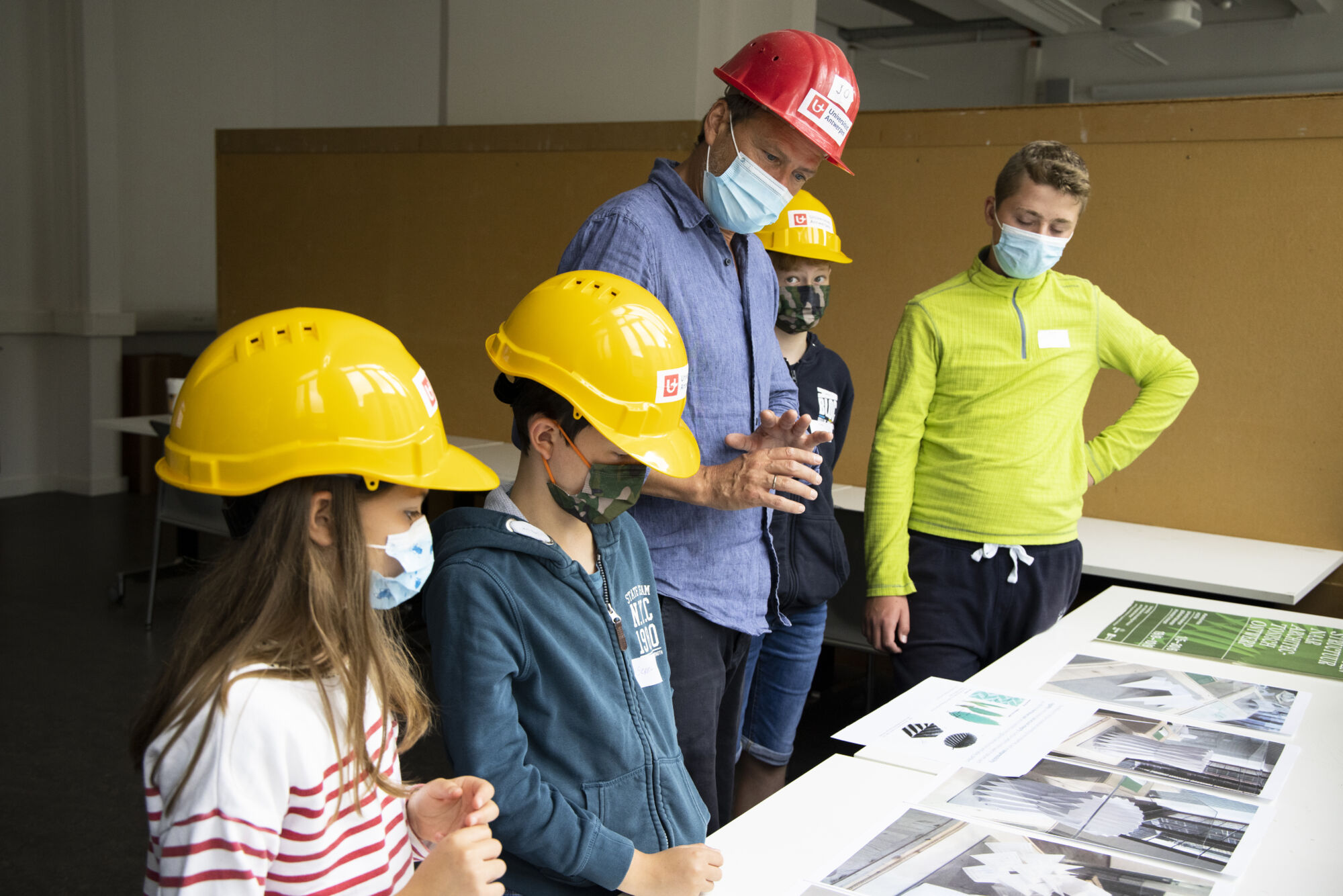 Kinderuniversiteit 2021 - Kracht in bruggen en kathedralen (83)