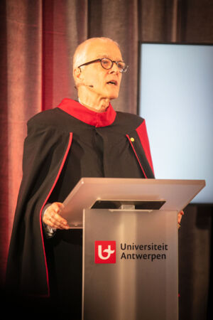 Eredoctoraten Anne-Mie Van Kerckhoven en Paul Van Hoeydonck (19).jpg