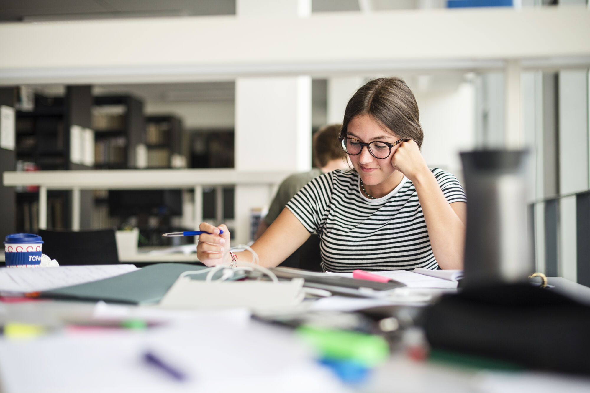 Studeren in de bibliotheek (33).jpg