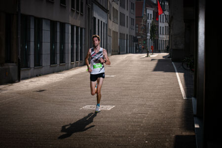 Antwerp 10 Miles & Marathon 2021 (2).jpg