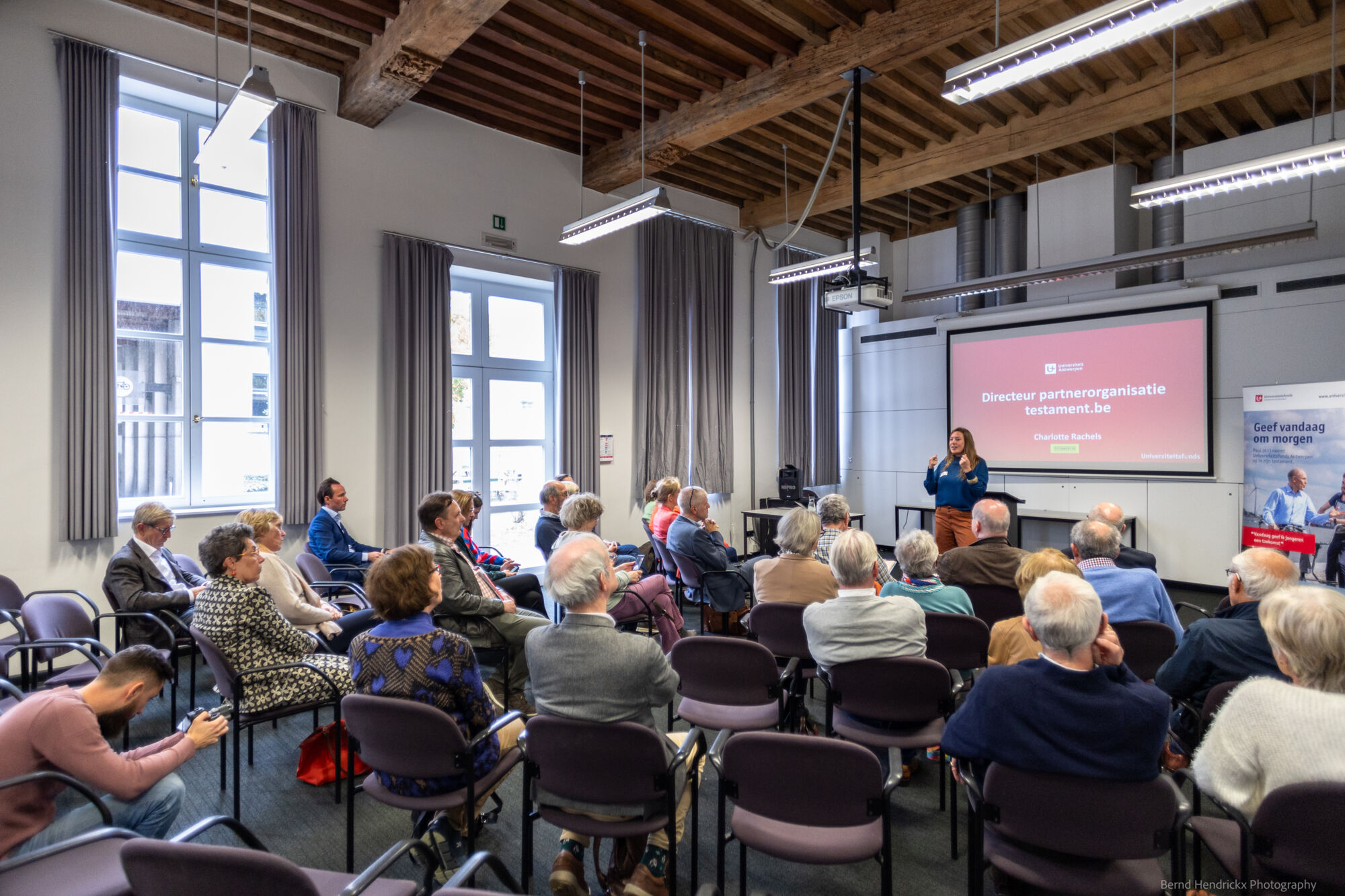 Info- en netwerkreceptie schenken en legateren aan UAntwerpen