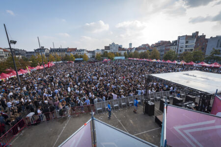 Students on Stage - Sint-Jansplein (44).jpg