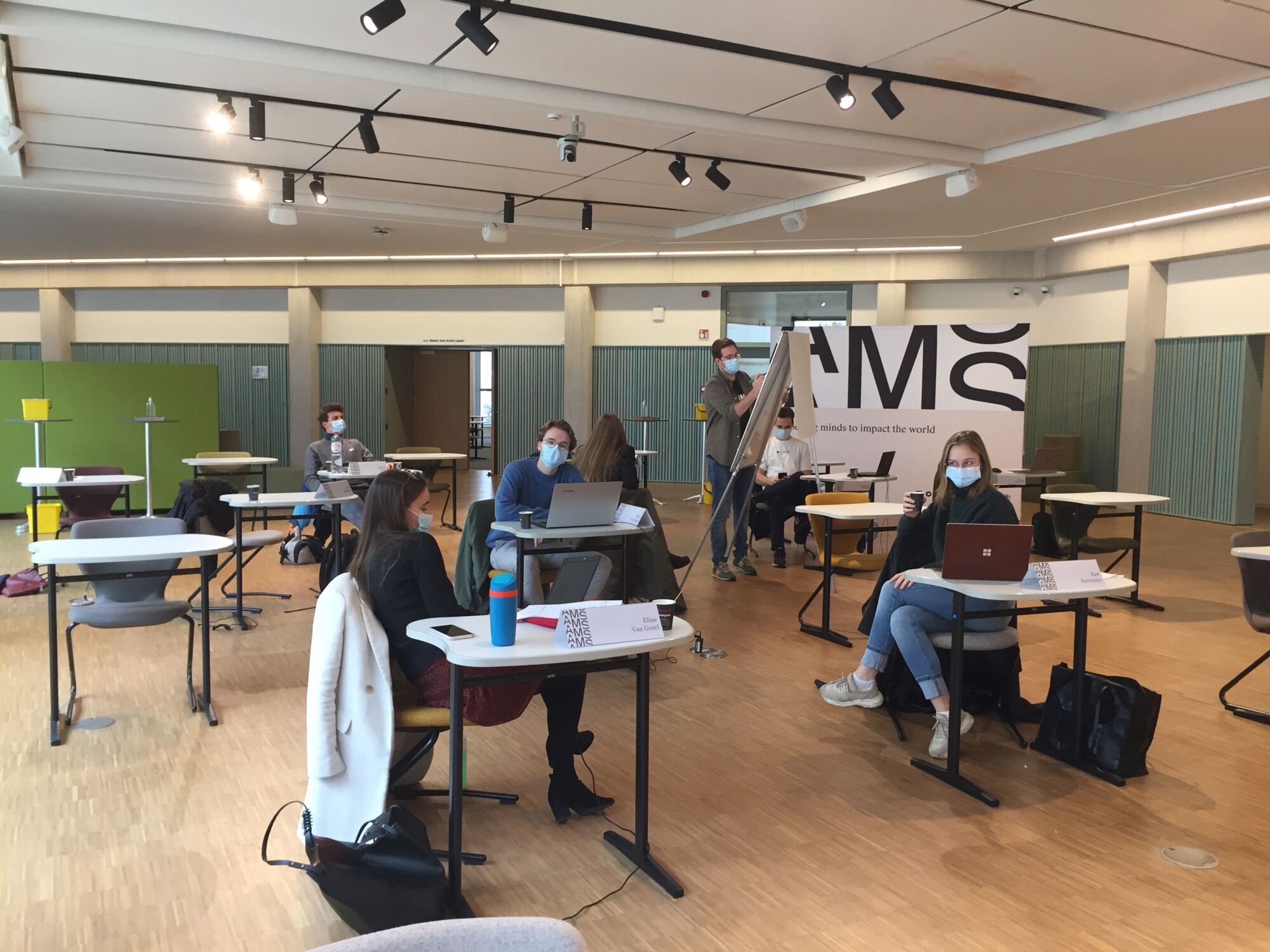 Bootcamp FBE in Antwerp Management School (2).jpg