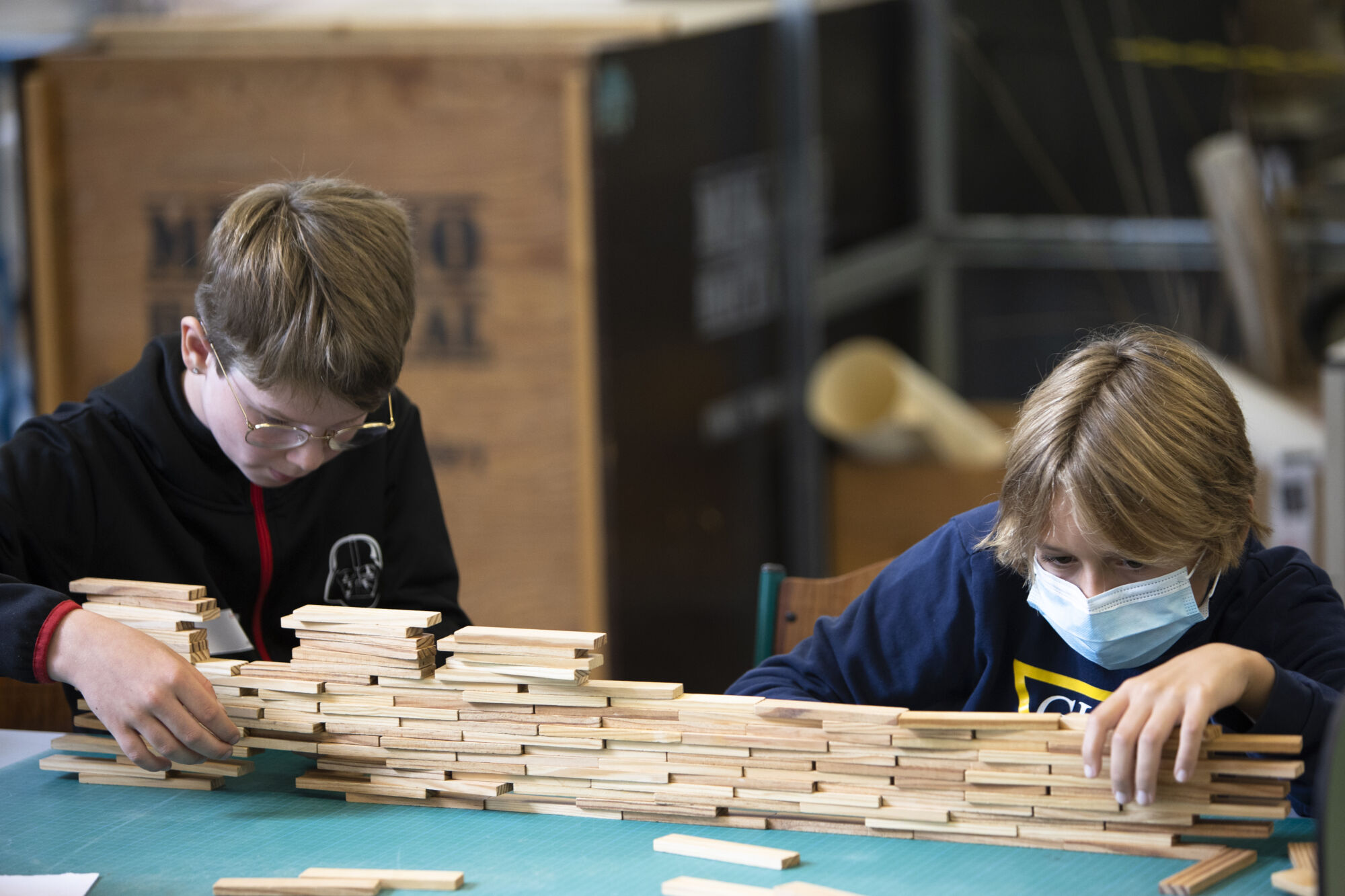 Kinderuniversiteit 2021 - Kracht in bruggen en kathedralen (92)