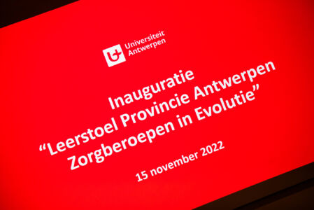 LEERSTOEL_ZORGBEROEPEN_012.jpg